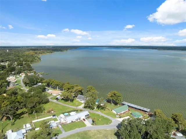 $39,500 | 457 Co Rd Lake, Lake Panasoffkee, FL 33538