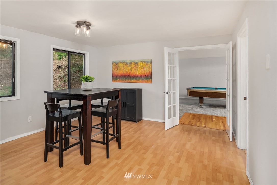 18824 Mountain View Road Northeast Duvall, WA 98019 - Photo 11 of 31 Gallery Image 11