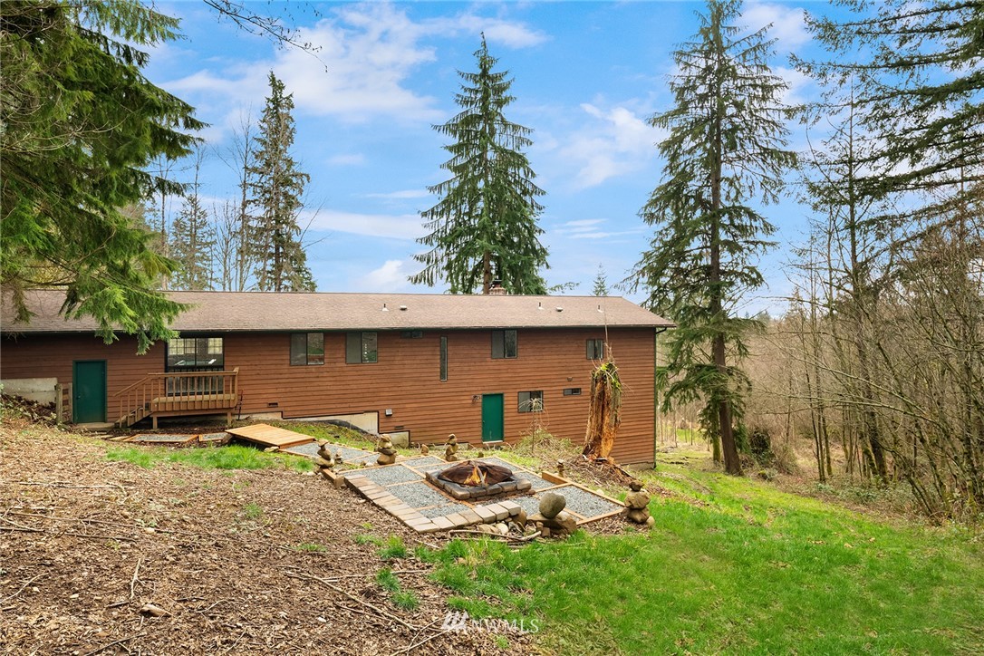 18824 Mountain View Road Northeast Duvall, WA 98019 - Photo 29 of 31 Gallery Image 29