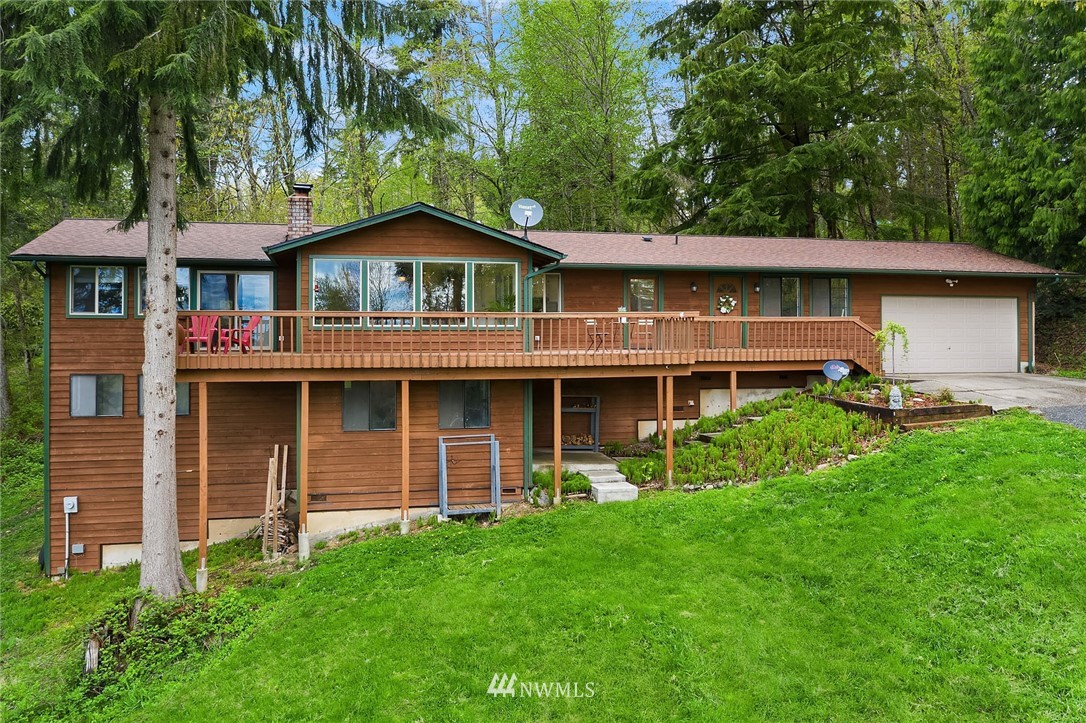 18824 Mountain View Road Northeast Duvall, WA 98019 - Photo 4 of 31 Gallery Image 4