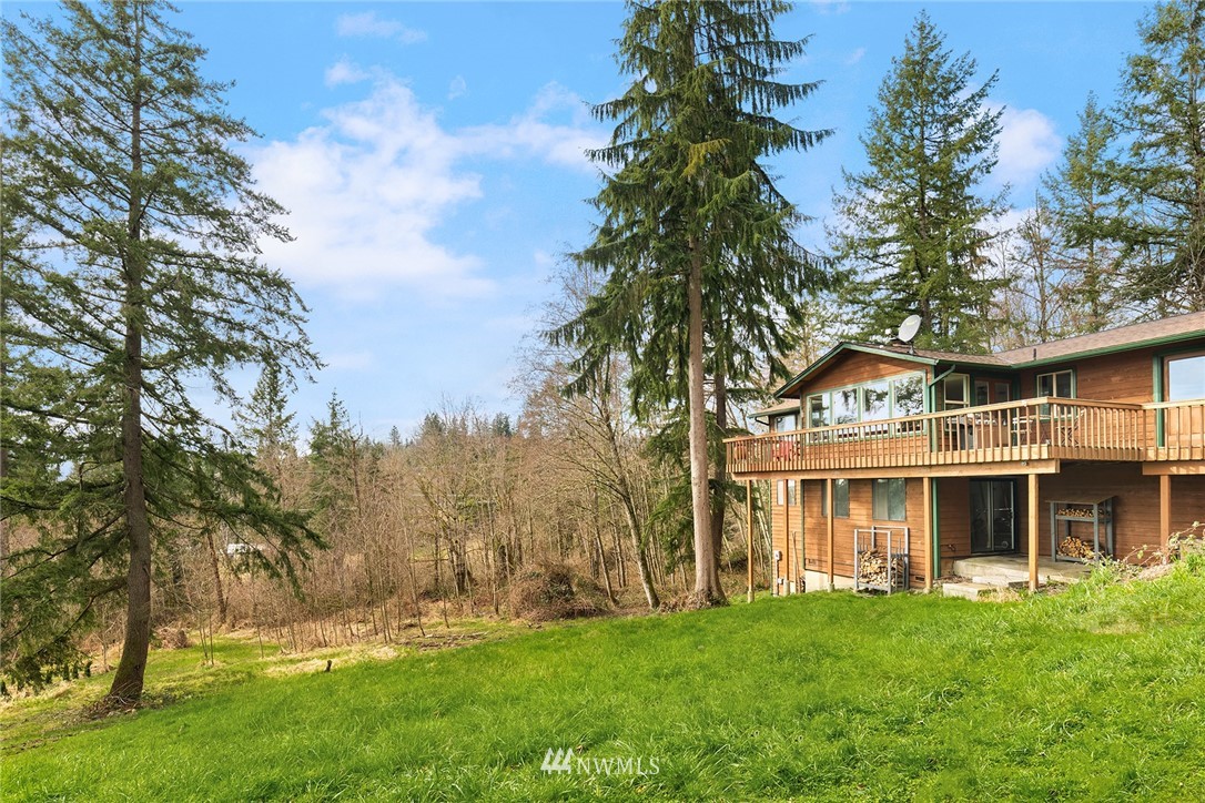 18824 Mountain View Road Northeast Duvall, WA 98019 - Photo 5 of 31 Gallery Image 5