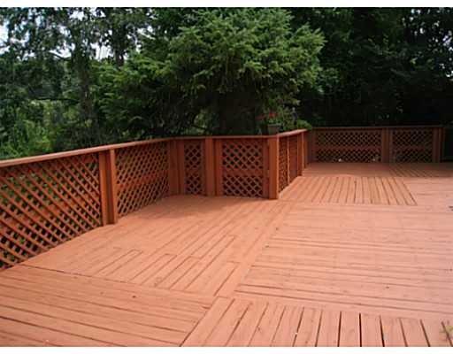 933 Roland Road Pittsburgh, PA 15221 - Photo 12 of 13