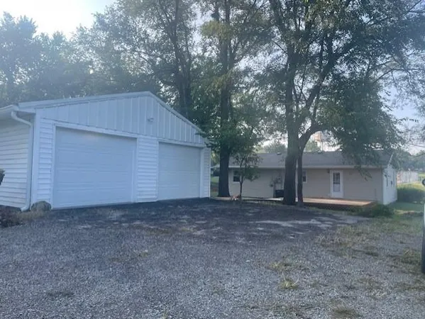 $225,000 | 1213 West Chestnut Street, Savannah, MO 64485