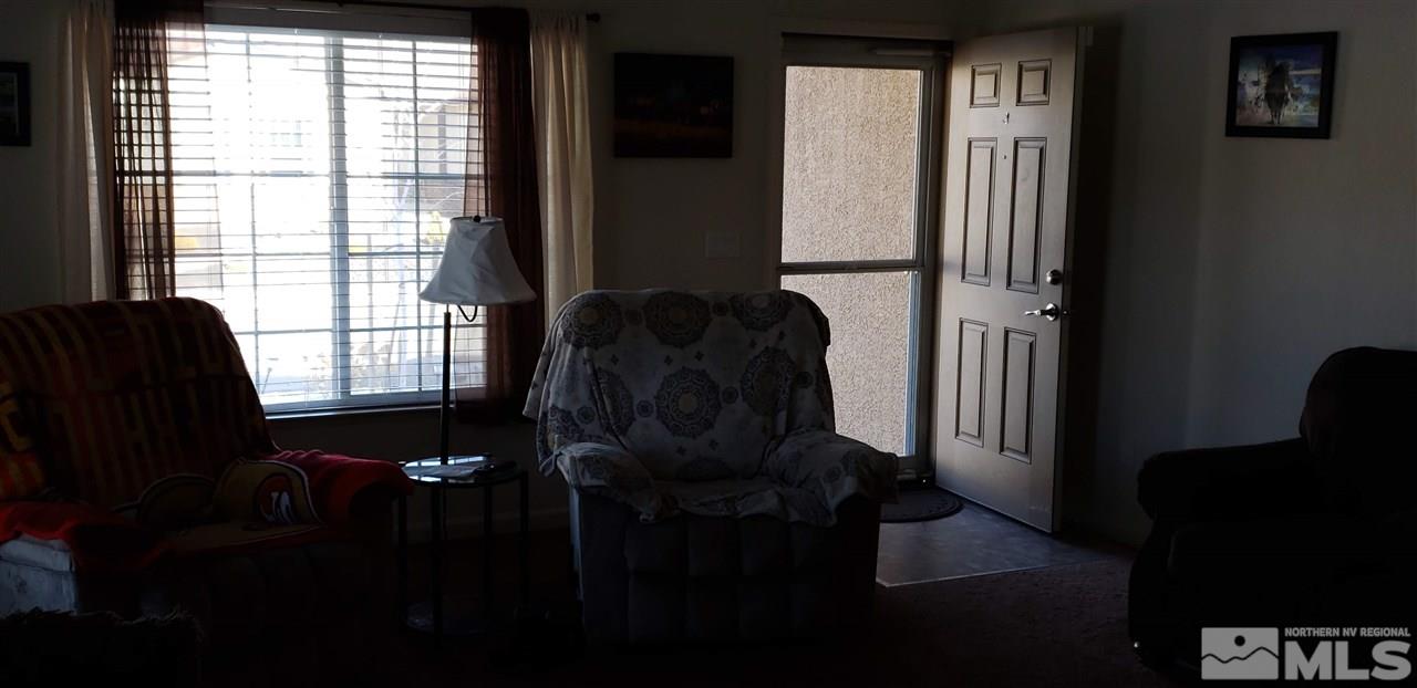 18566 Outpost Court Reno, NV 89508 - Photo 6 of 25 Photo 6