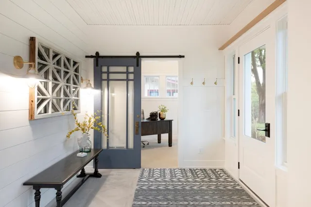 $6,000 | 231 Manitoba Avenue, Unit MAIN LEVEL, Wayzata, MN 55391