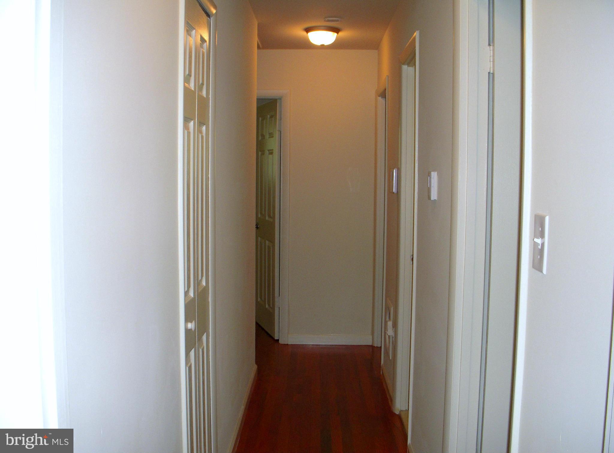 9503 Curran Road Silver Spring, MD 20901 - Photo 12 of 25 Interior (General)