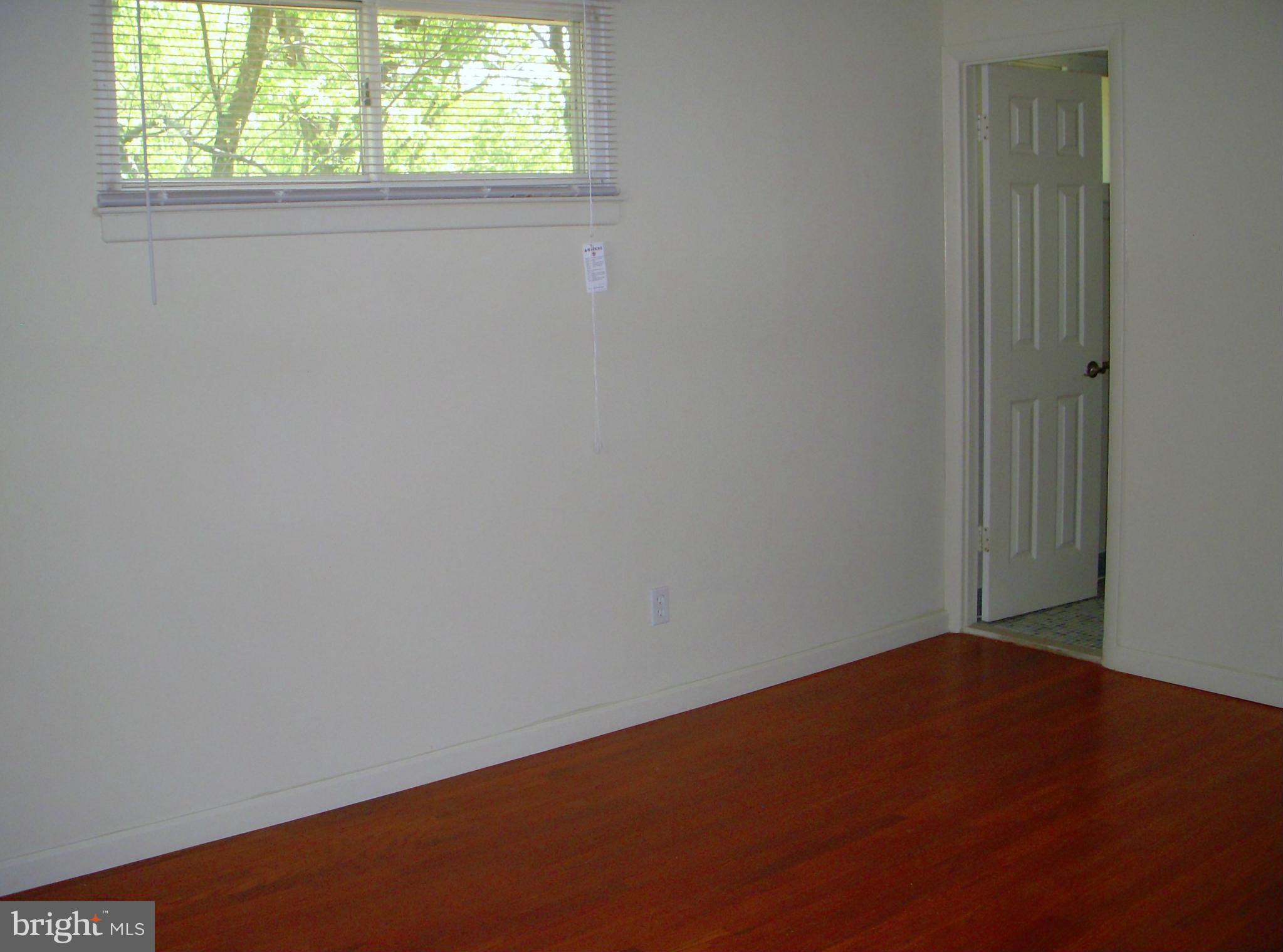 9503 Curran Road Silver Spring, MD 20901 - Photo 17 of 25 Bedroom (Master)