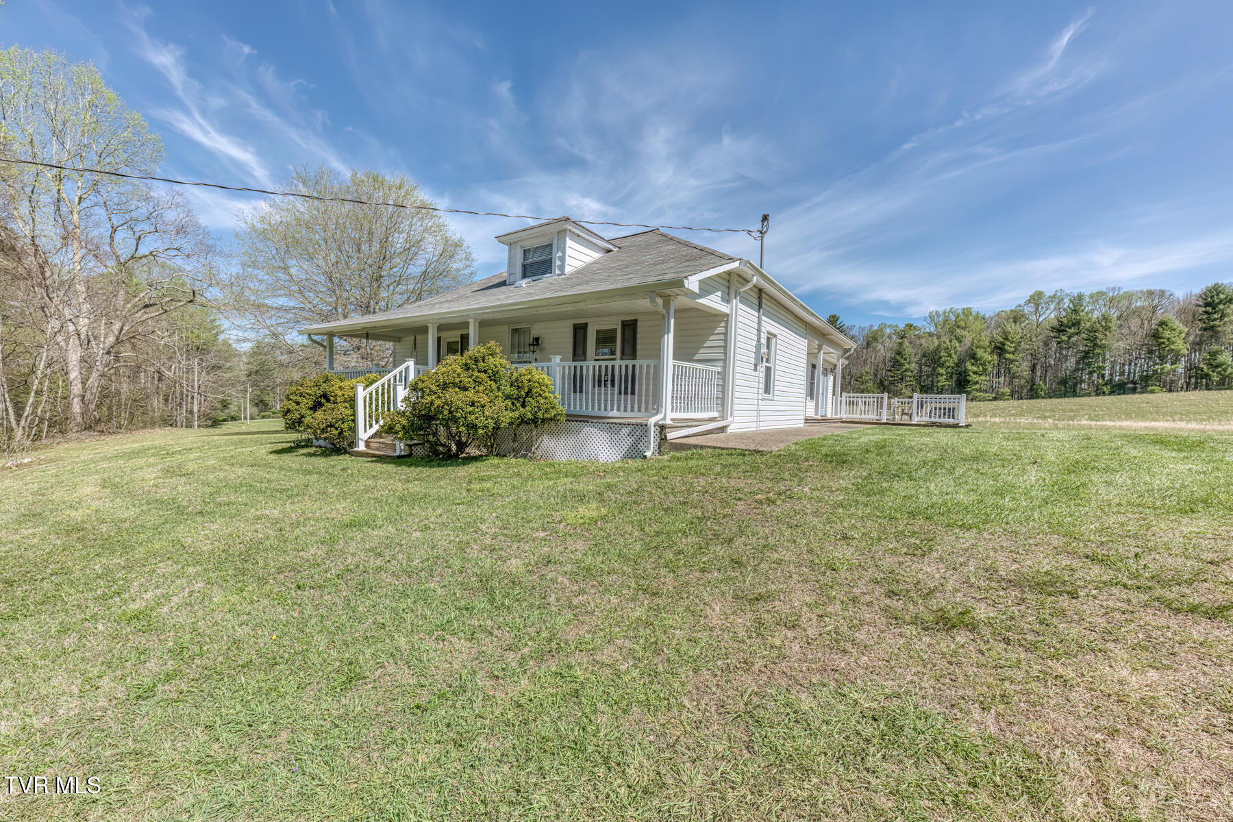 1650 Sluder Road Shady Valley, TN 37688 - Photo 64 of 76 1650 Sluder Rd-87