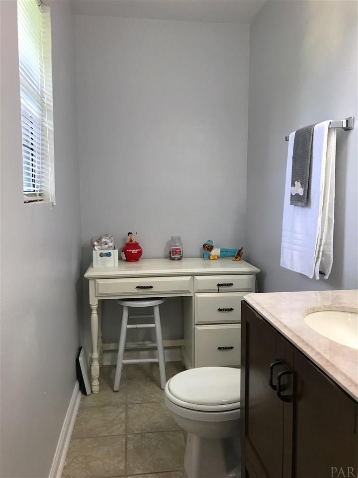 2266 Handy Road Cantonment, FL 32533 - Photo 21 of 32 Gallery Image 21