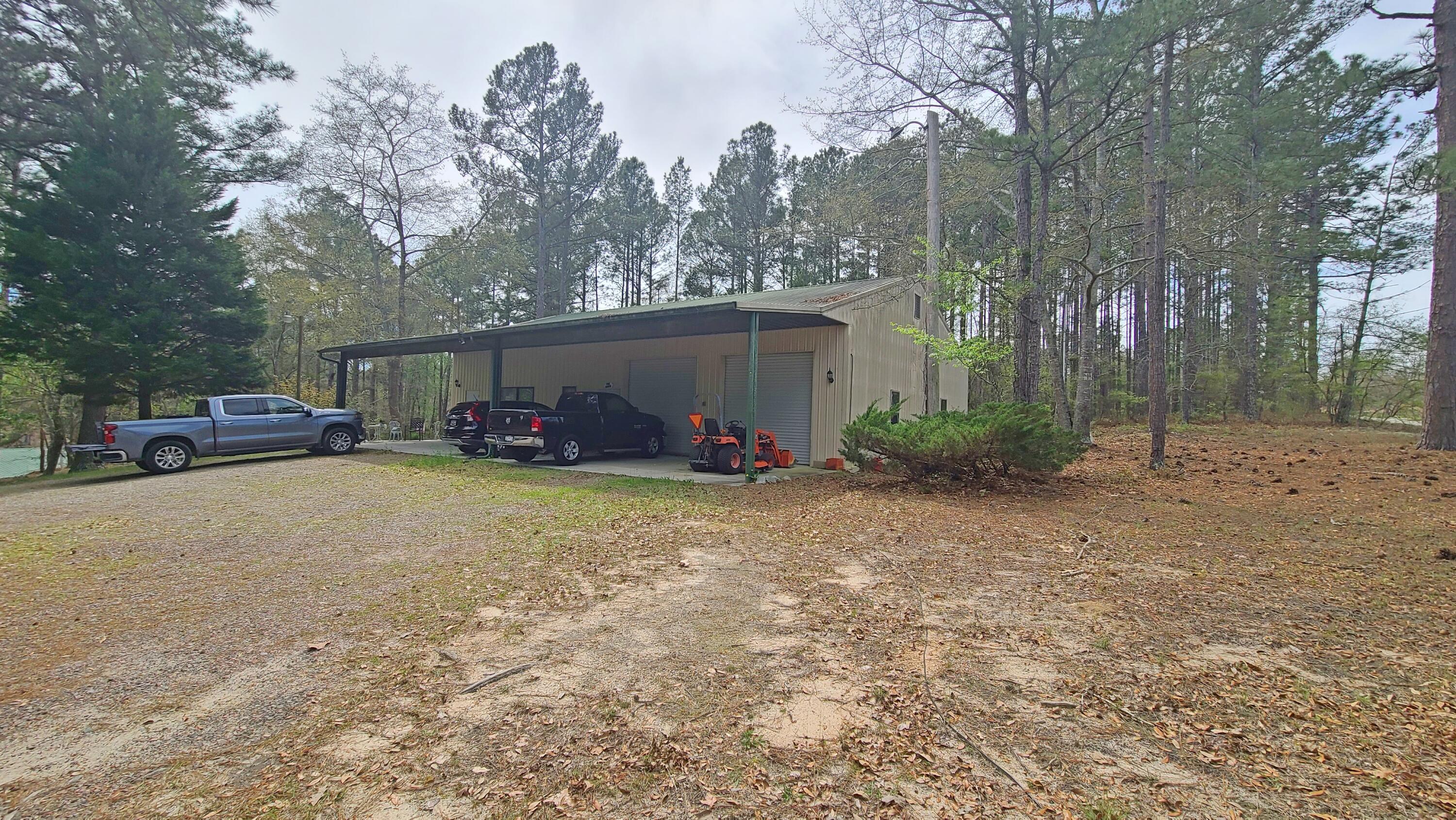 1086 Powell Pond Road Aiken, SC 29801 - Photo 65 of 66 Efficiency Apartment Attached to the Detached Garage