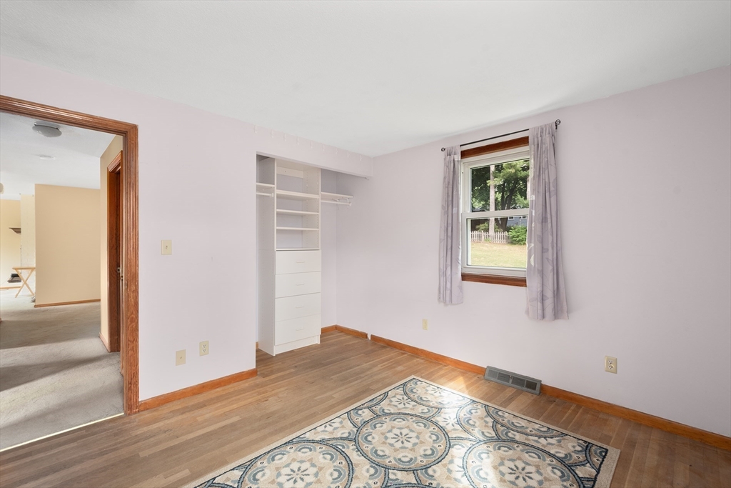 32 Arapahoe Road Bellingham, MA 02019 - Photo 18 of 32