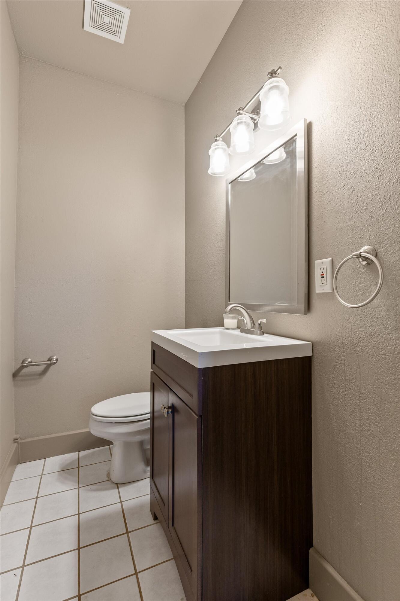 10911 East Brainerd Road Apison, TN 37302 - Photo 22 of 42 08-10911 E Brainerd Rd-33