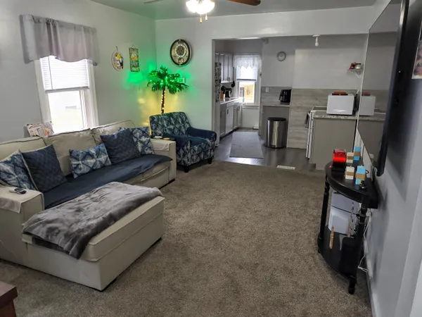 $165,000 | 1120 6th Street, Wyandotte, MI 48192