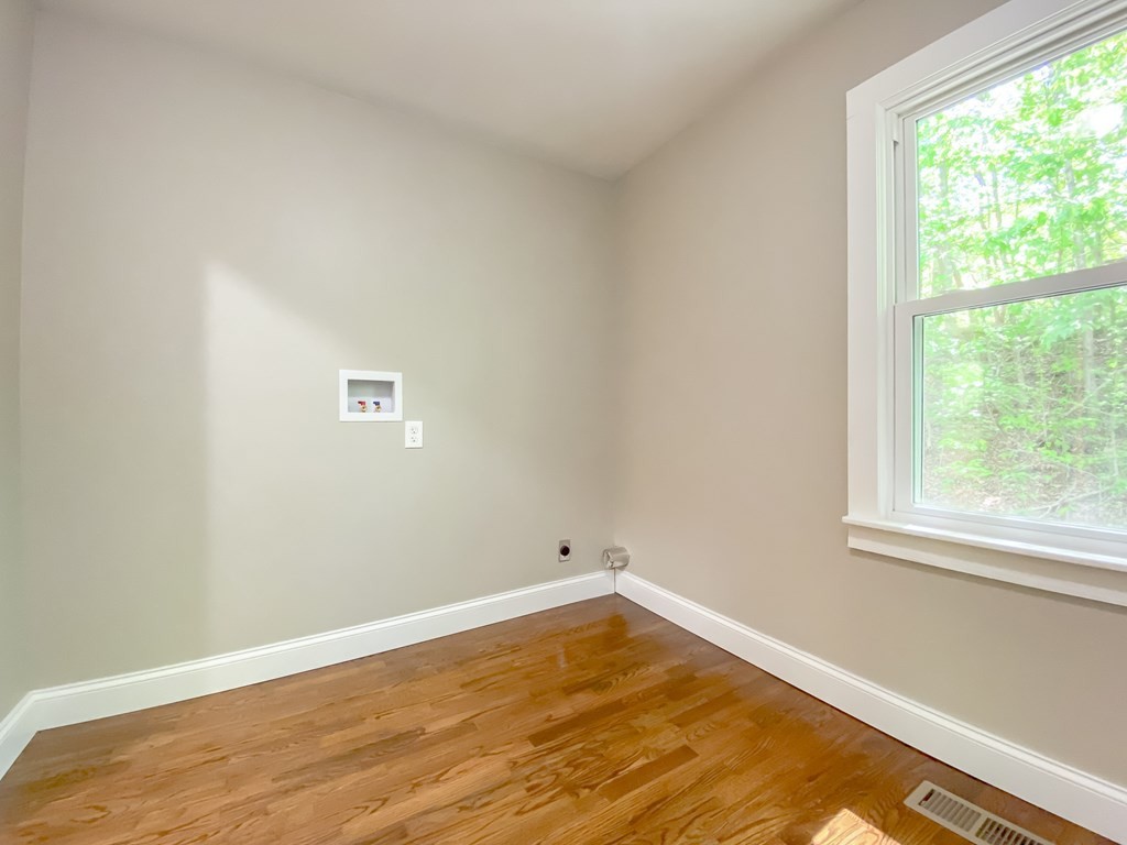 147 Little Emory Rd Lane Harriman, TN 37748 - Photo 14 of 40 Gallery Image 14