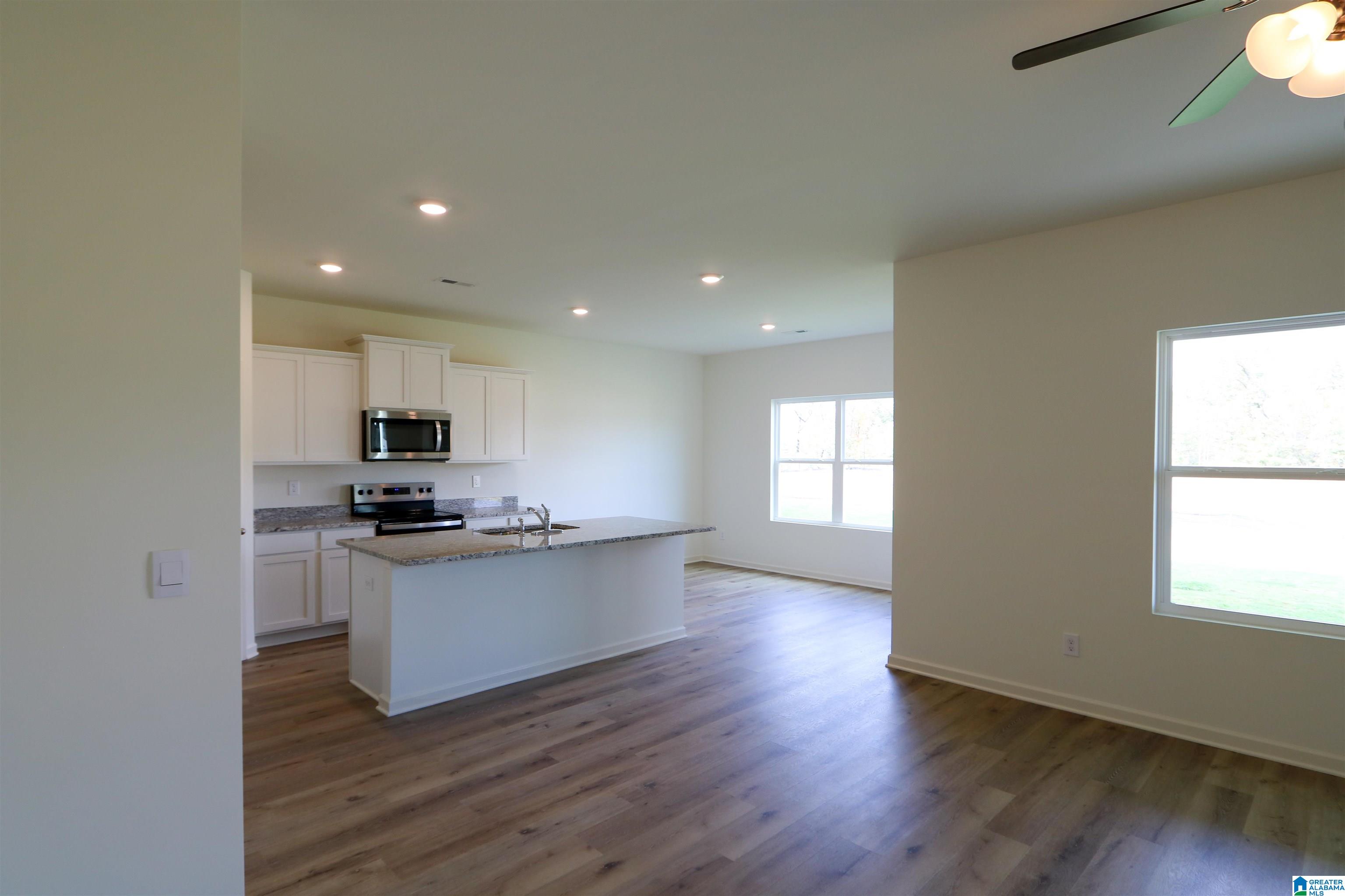 5112 Meadow Ridge Trail Bessemer, AL 35022 - Photo 8 of 33