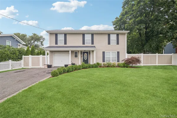 $799,000 | 47 Parsnip Pond Road, Lake Grove, NY 11755