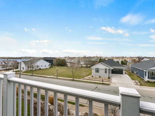 $675,000 | 416 South 3rd Avenue, Sturgeon Bay, WI 54235