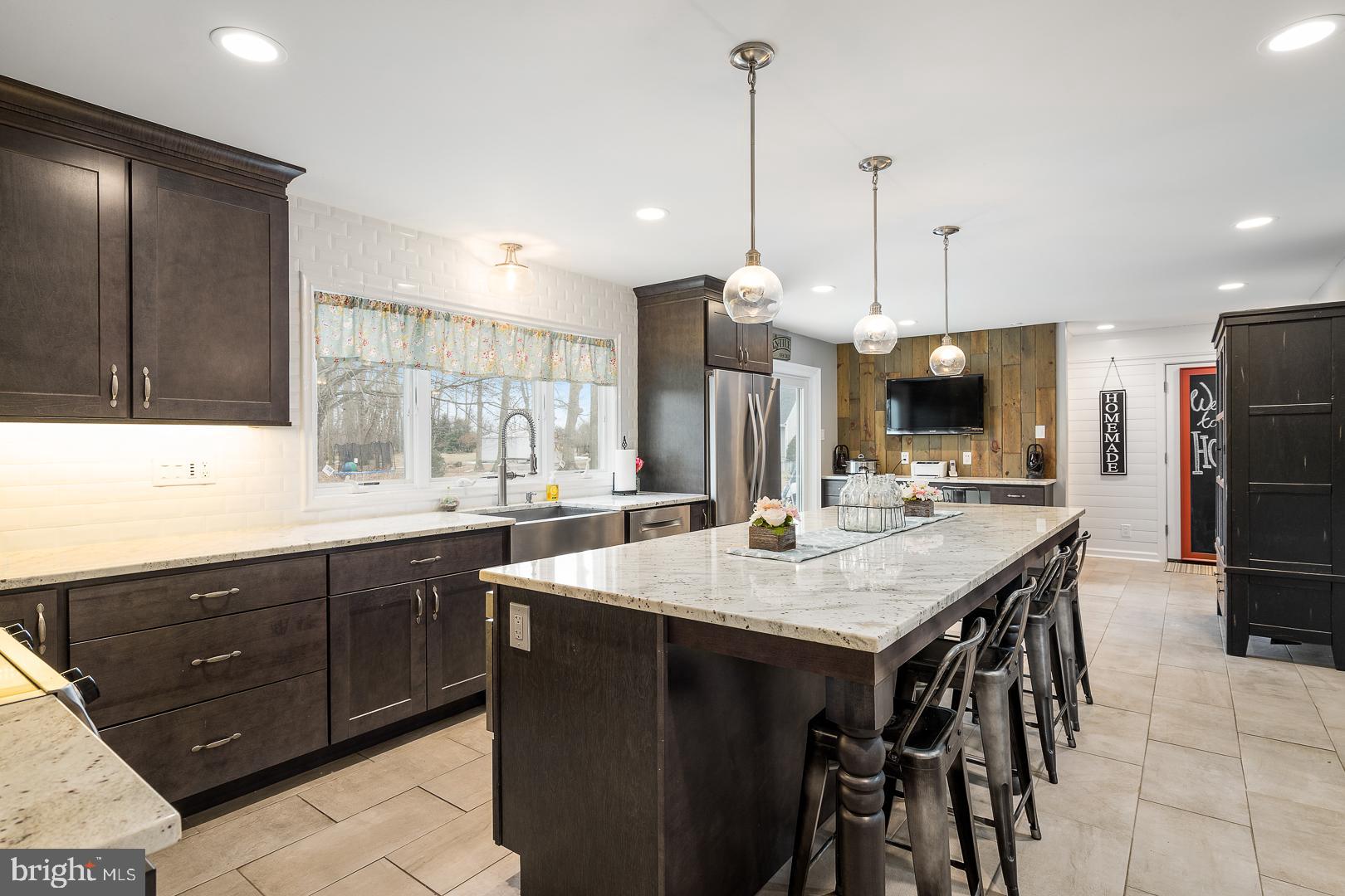 49 Walters Road Robbinsville, NJ 08691 - Photo 11 of 31 Gallery Image 11
