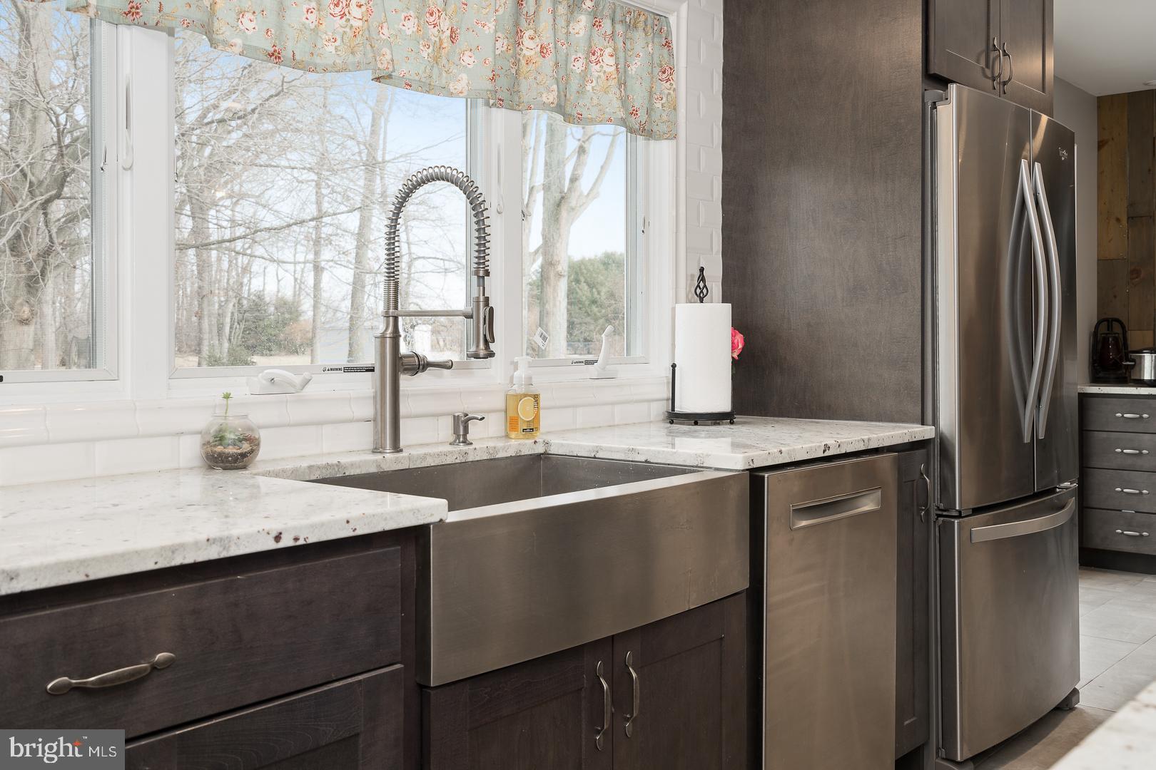 49 Walters Road Robbinsville, NJ 08691 - Photo 15 of 31 Gallery Image 15