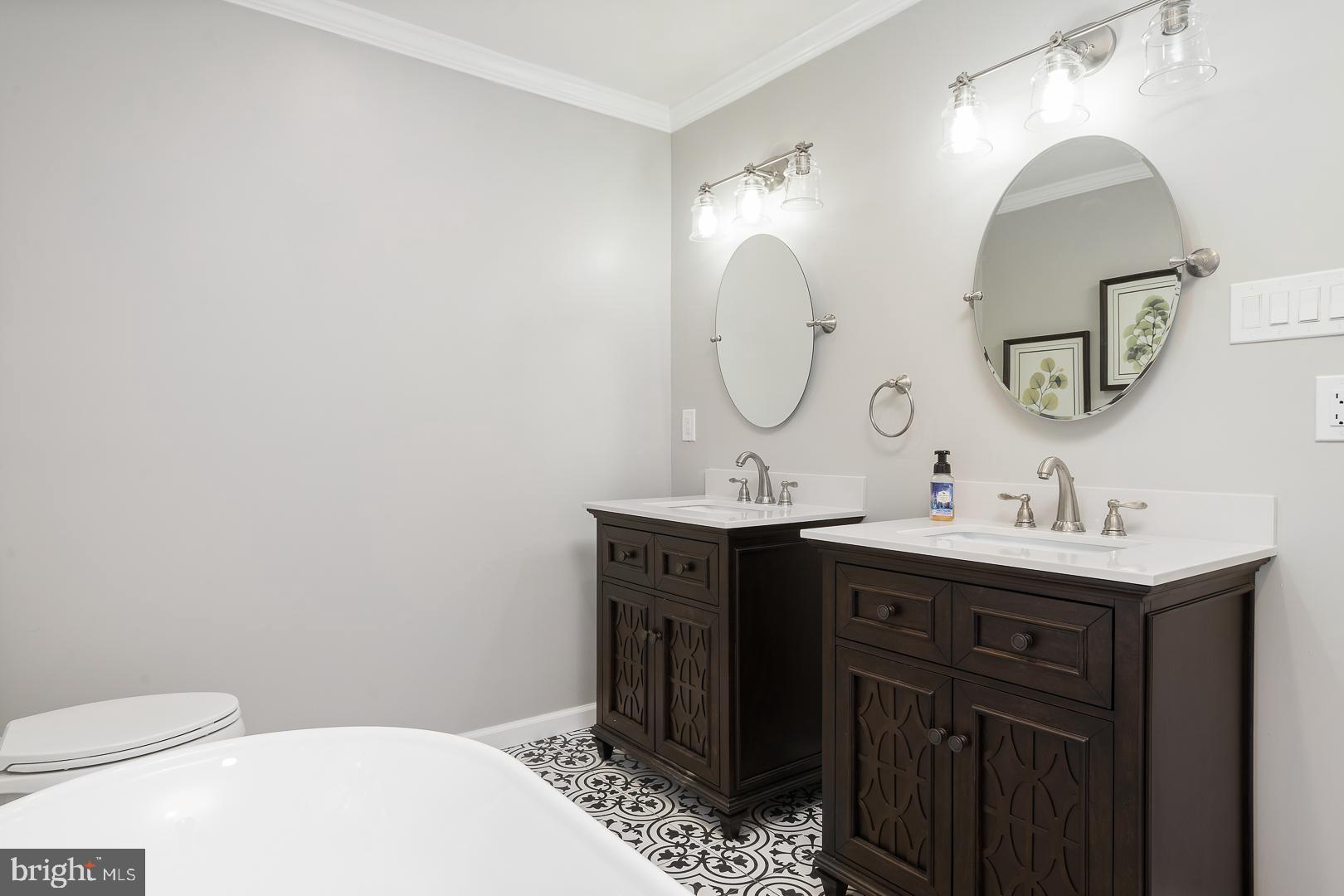 49 Walters Road Robbinsville, NJ 08691 - Photo 27 of 31 Gallery Image 27