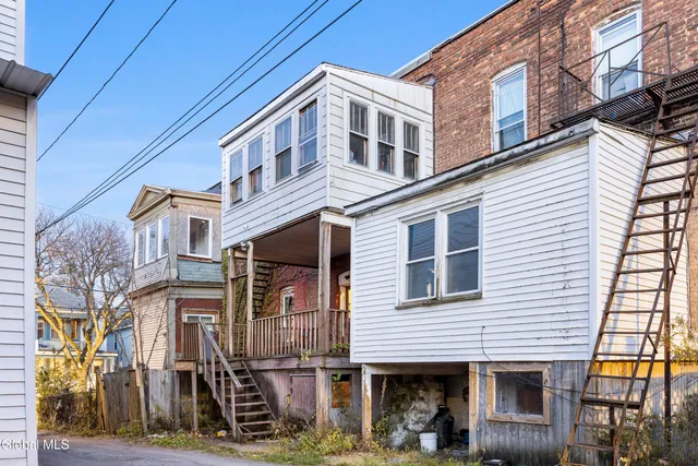 $215,000 | 249 Quail Street, Albany, NY 12203