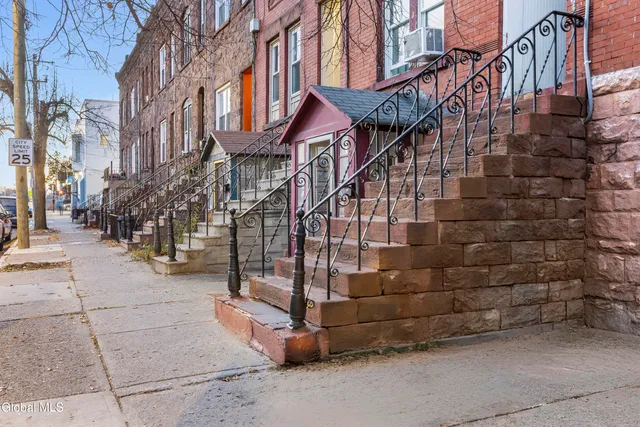 $215,000 | 249 Quail Street, Albany, NY 12203