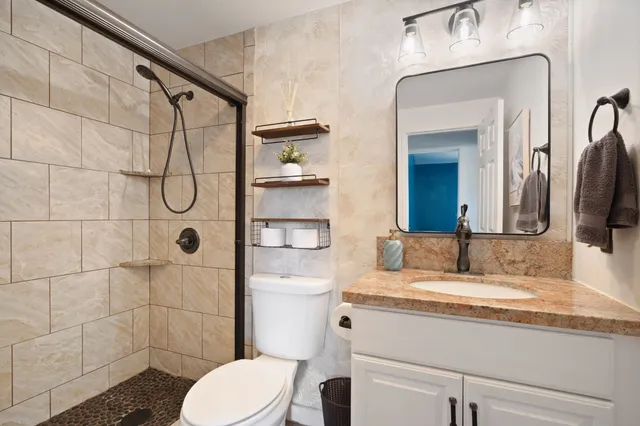 $1,499,000 | 6100 Kawaihau Road, Kapaa, HI 96746