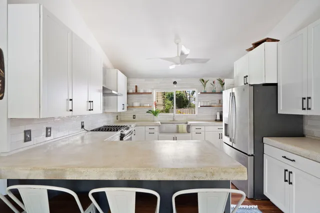 $1,499,000 | 6100 Kawaihau Road, Kapaa, HI 96746