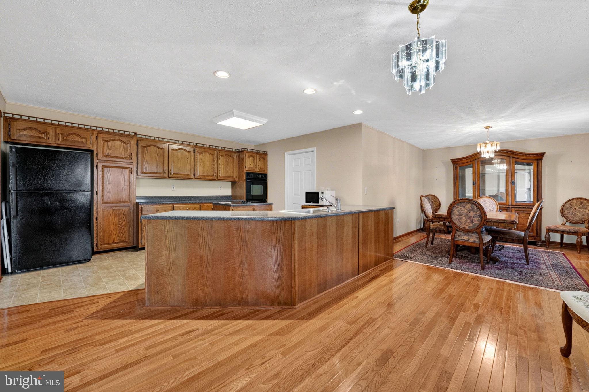 6315 Ida Road Stanley, VA 22851 - Photo 20 of 83 Eat In Kitchen with Dining Area