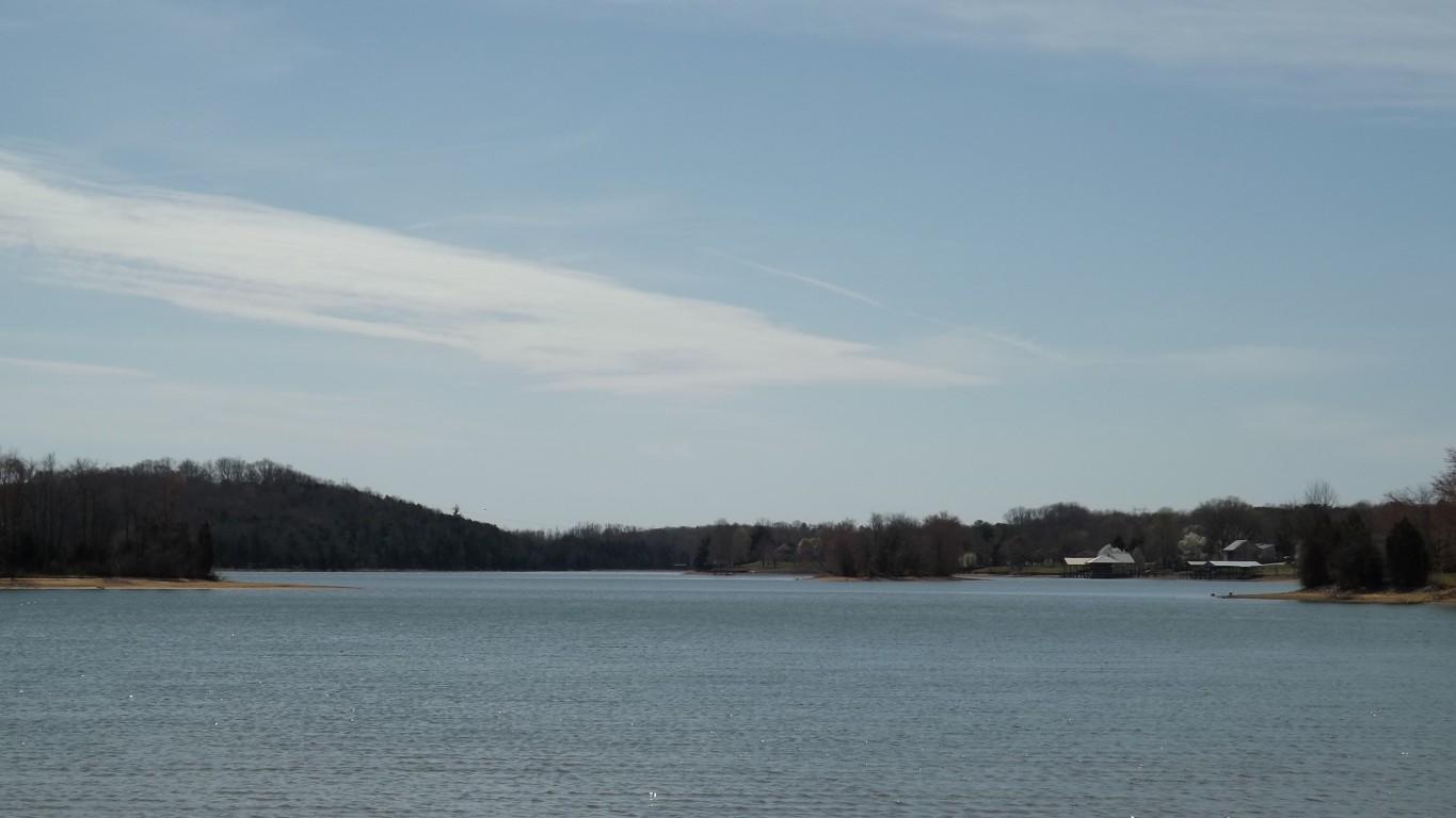 1042 Pin Hook Road Spring City, TN 37381 - Photo 3 of 34 lakeview