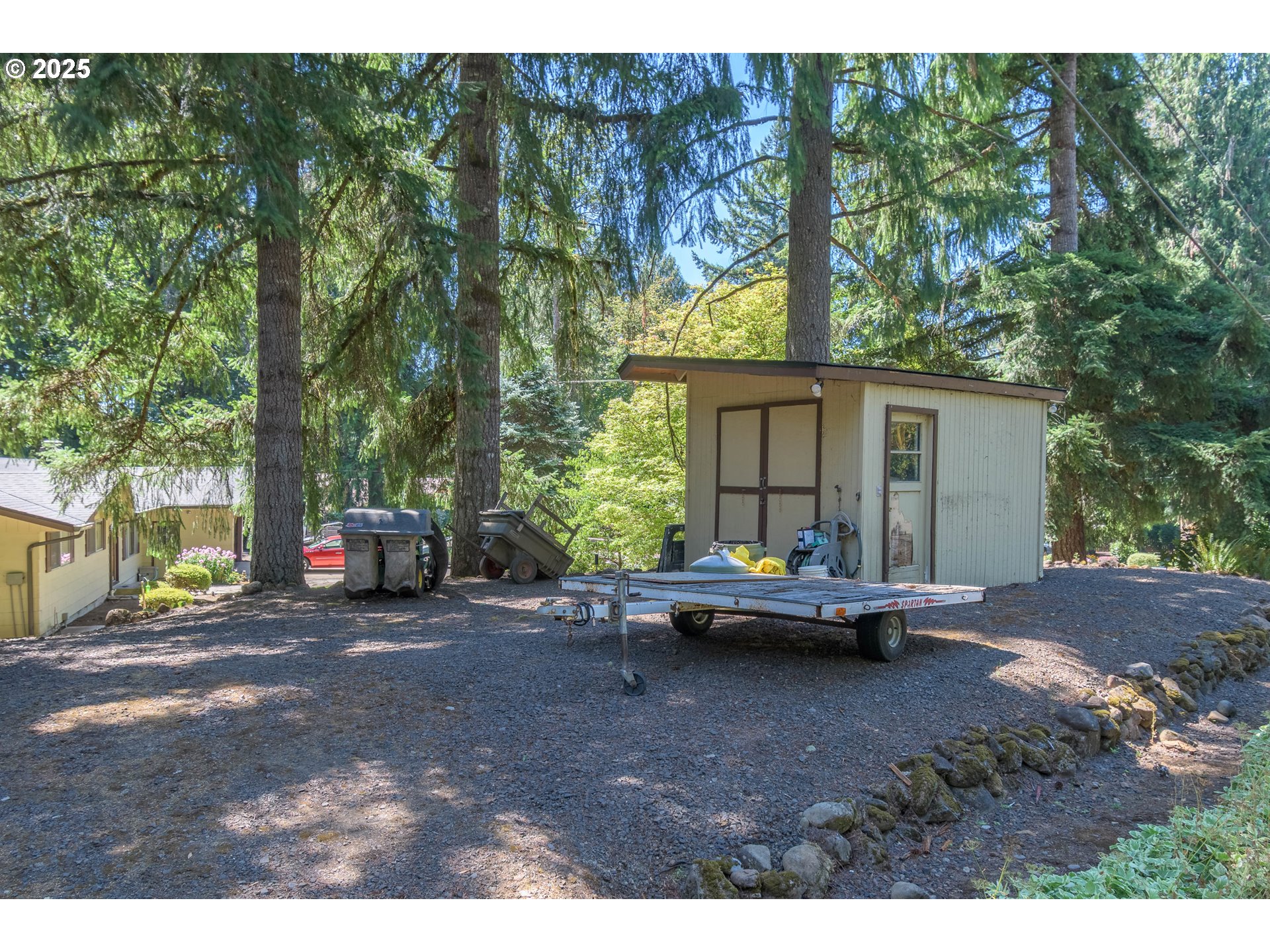 41886 Deerhorn Road Springfield, OR 97478 - Photo 46 of 48 a view of a house with backyard and sitting area