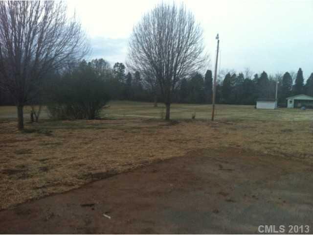 15215 Ewart Road, Unit 2 Huntersville, NC 28078 - Photo 3 of 4 Gallery Image 3