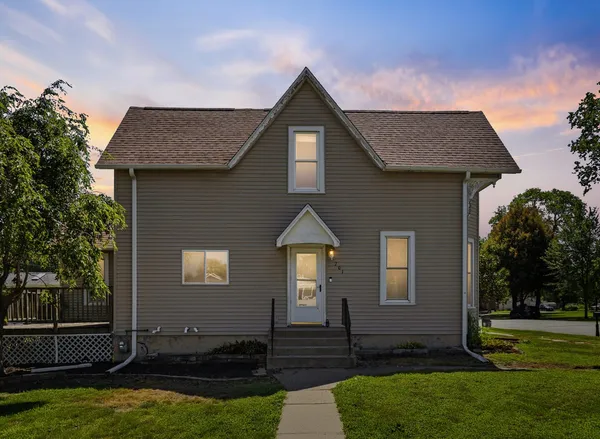 $139,900 | 701 11th Avenue, Durant, IA 52747
