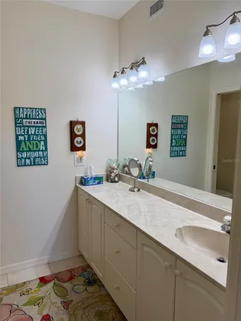 $2,200 | 1801 Auburn Lakes Circle, Unit 1, Venice, FL 34292