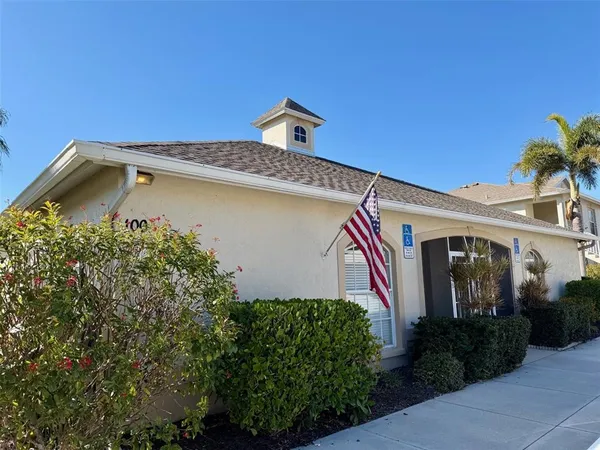 $2,200 | 1801 Auburn Lakes Circle, Unit 1, Venice, FL 34292