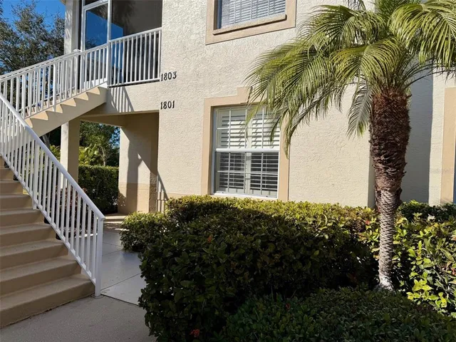 $2,400 | 1801 Auburn Lakes Circle, Unit 1, Venice, FL 34292