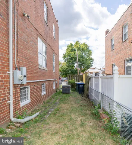 $458,000 | 4822 South Dakota Avenue Northeast, Washington, DC 20017