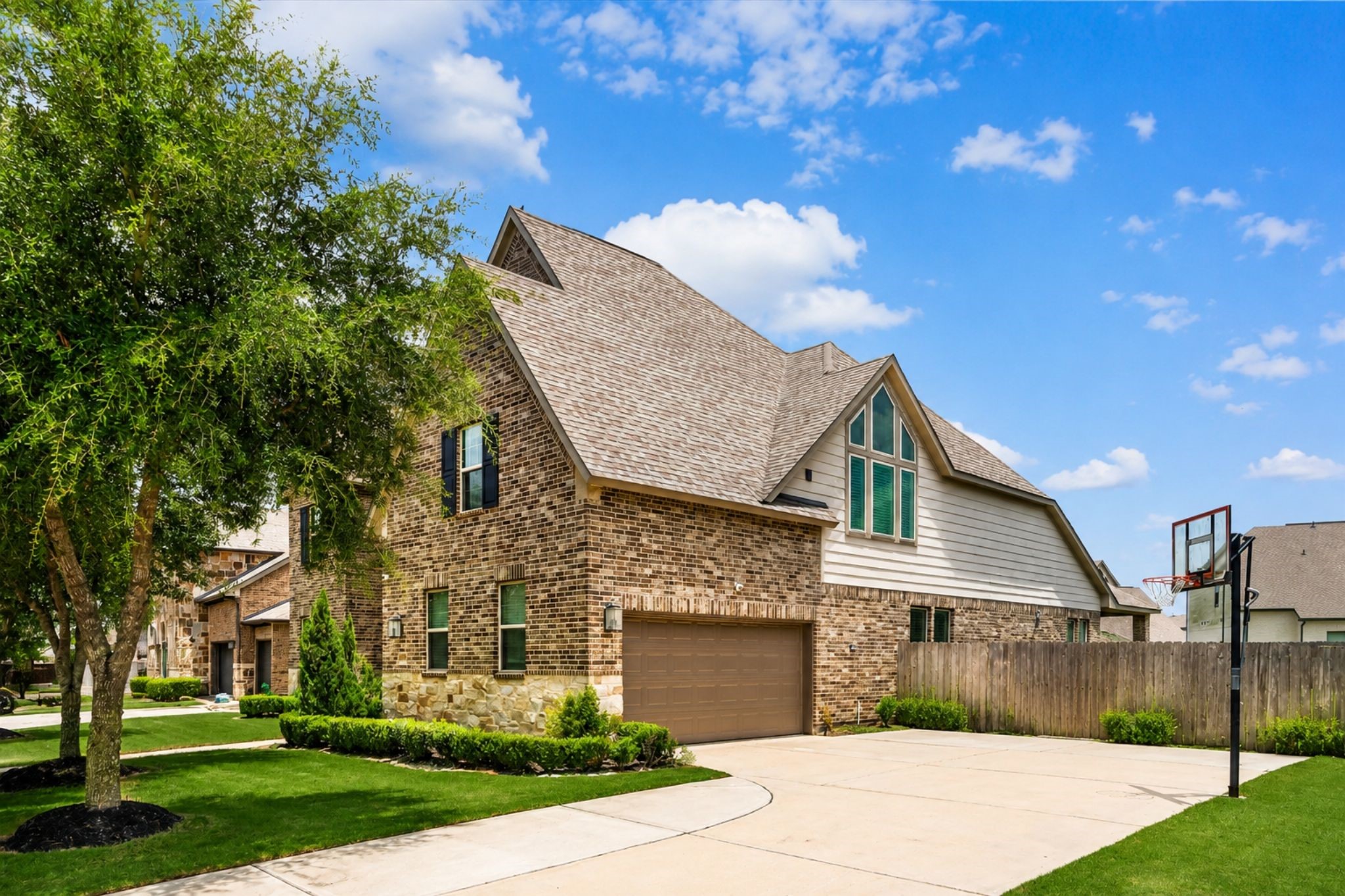 1907 Sapphire Pines Lane Rosenberg, TX 77469 - Photo 2 of 43