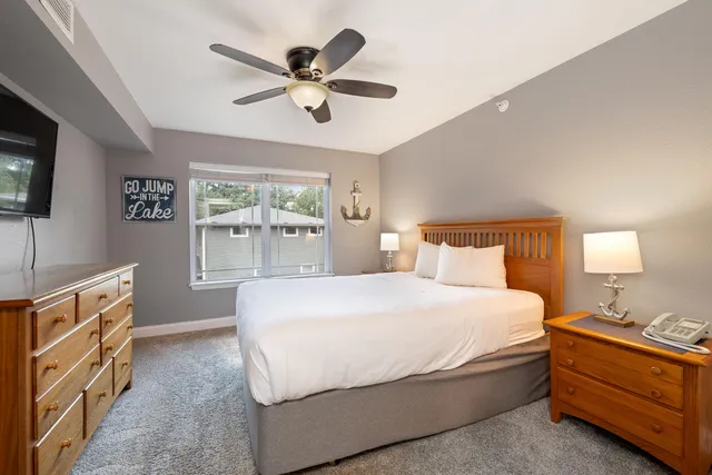 $199,900 | 1505 South Shore Drive, Unit 301, Delavan, WI 53115