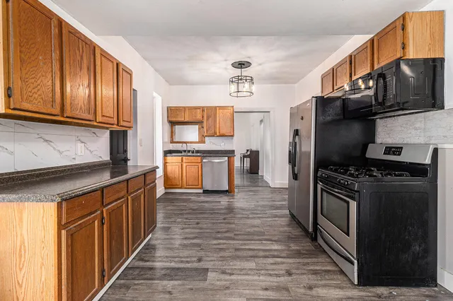 $290,000 | 601 North Rath Avenue, Ludington, MI 49431