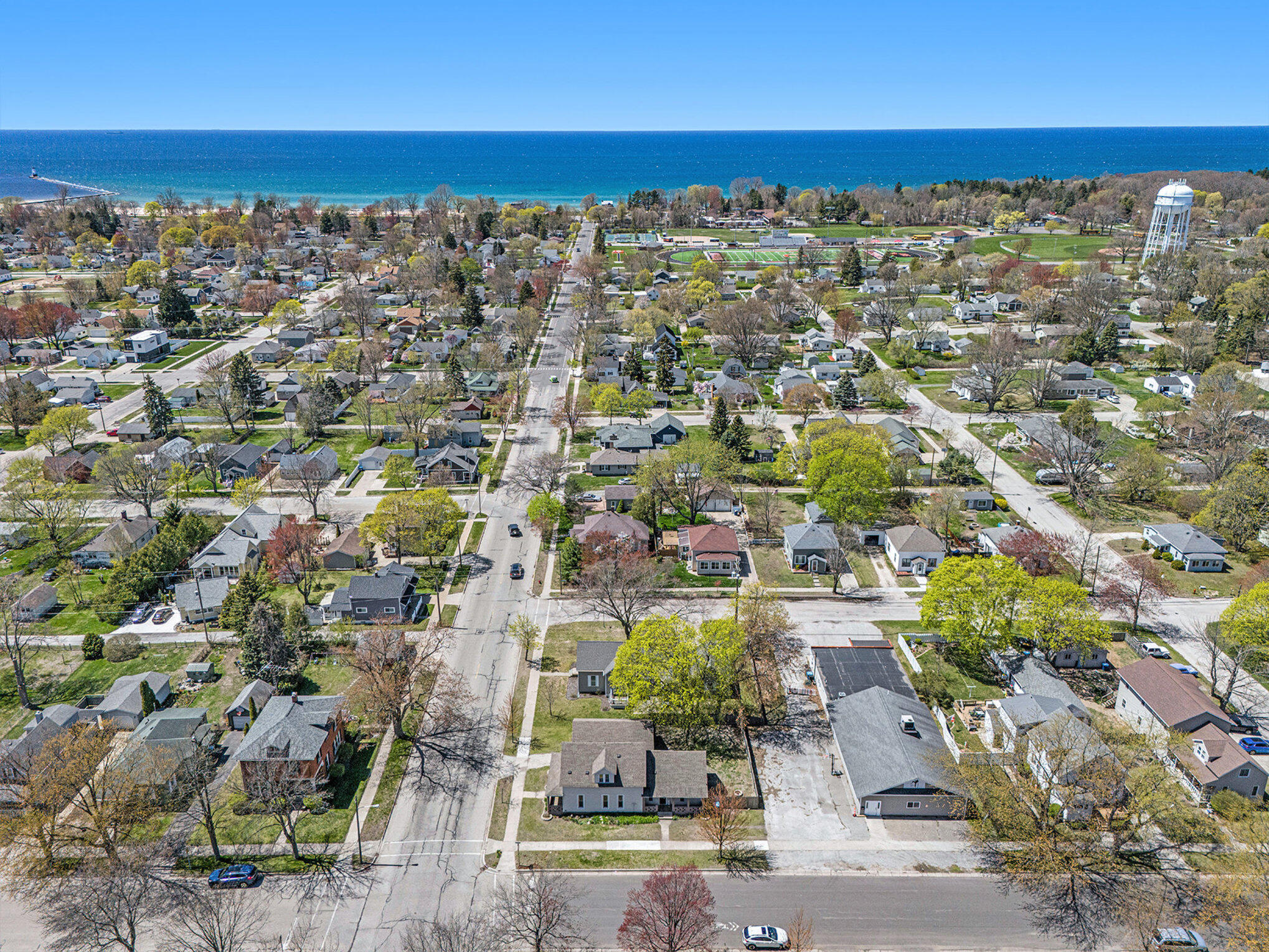 601 North Rath Avenue Ludington, MI 49431 - Photo 33 of 38 028_file_211