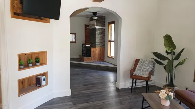 $290,000 | 601 North Rath Avenue, Ludington, MI 49431