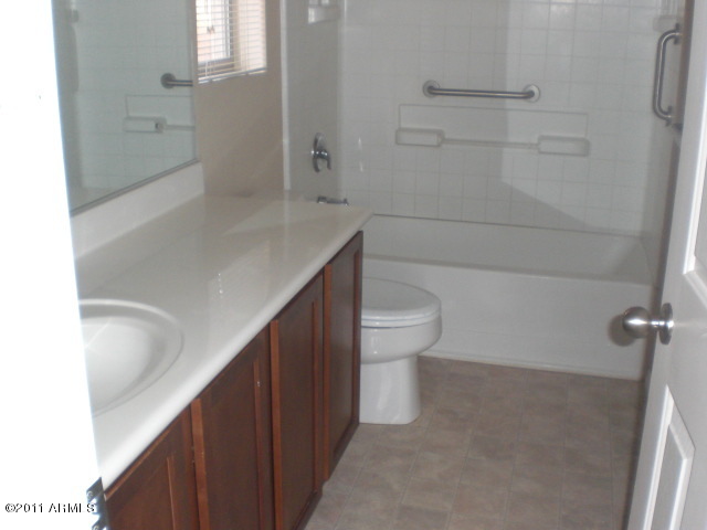 5231 West Maldonado Road Laveen, AZ 85339 - Photo 5 of 12 BATHROOM