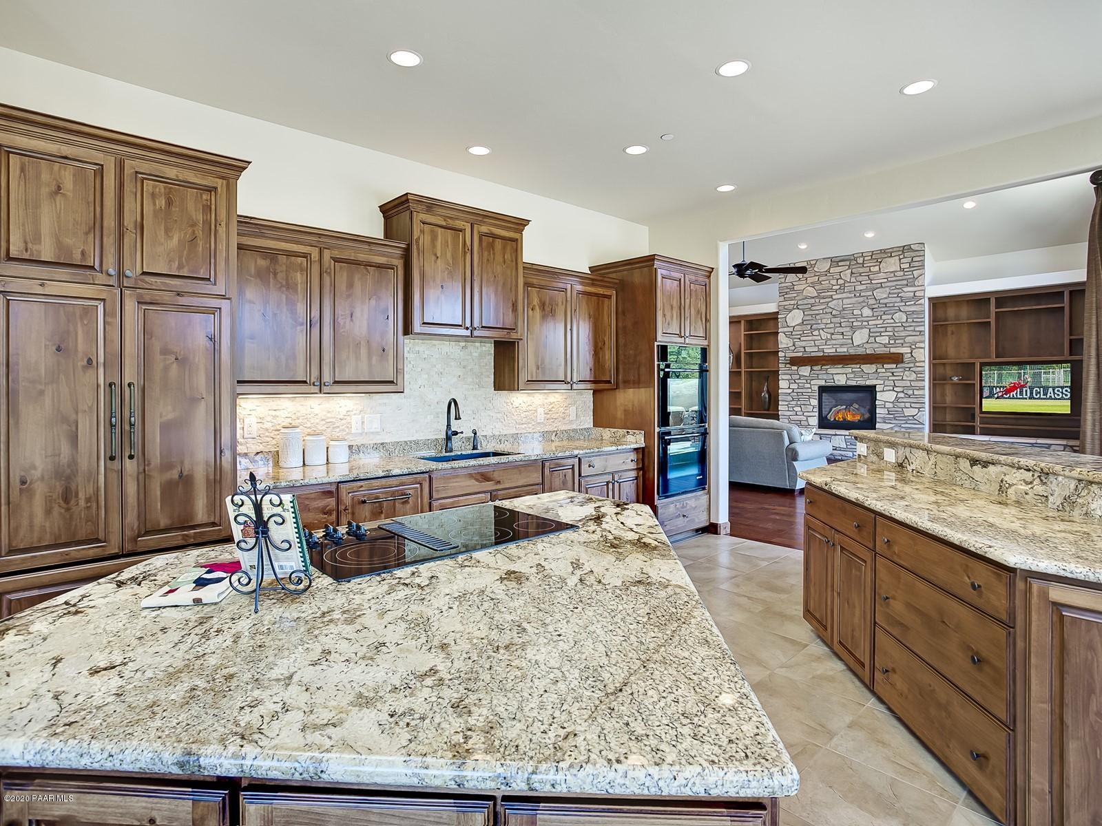 9570 North American Ranch Road Prescott, AZ 86305 - Photo 10 of 51 010_Kitchen