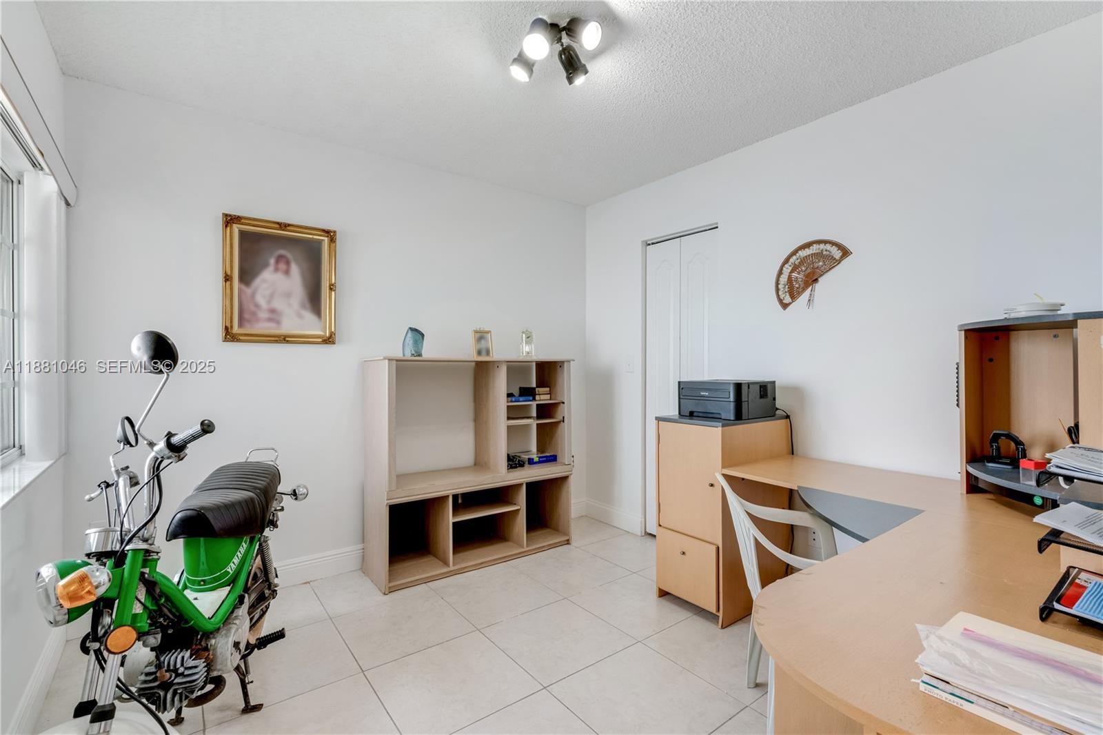 15351 Southwest 36th Street Miami, FL 33185 - Photo 20 of 26