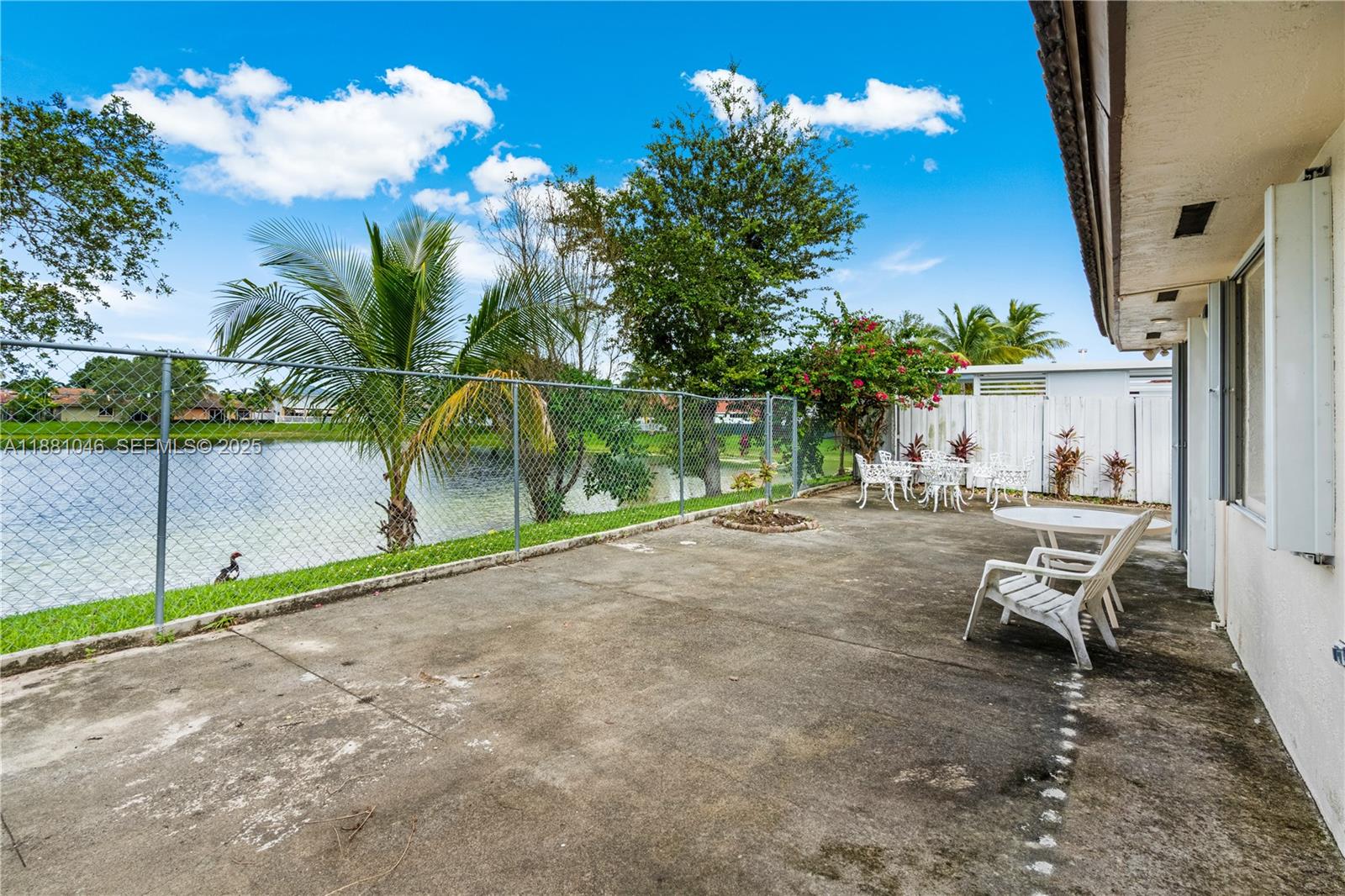 15351 Southwest 36th Street Miami, FL 33185 - Photo 22 of 26