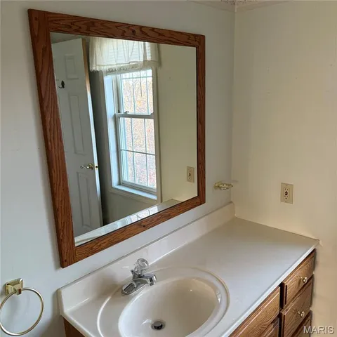 $325,000 | 17145 Lemming Lane, St. Robert, MO 65584