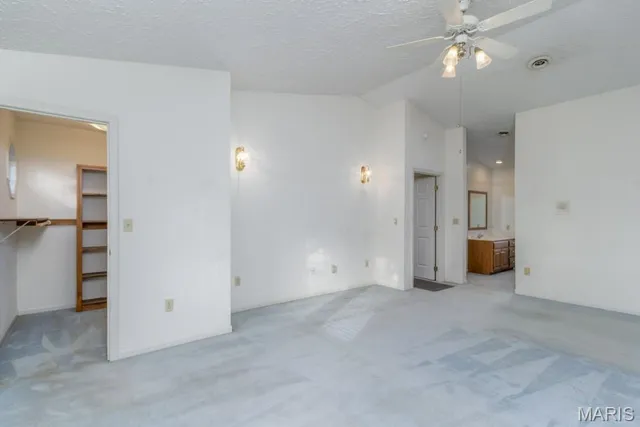 $325,000 | 17145 Lemming Lane, St. Robert, MO 65584