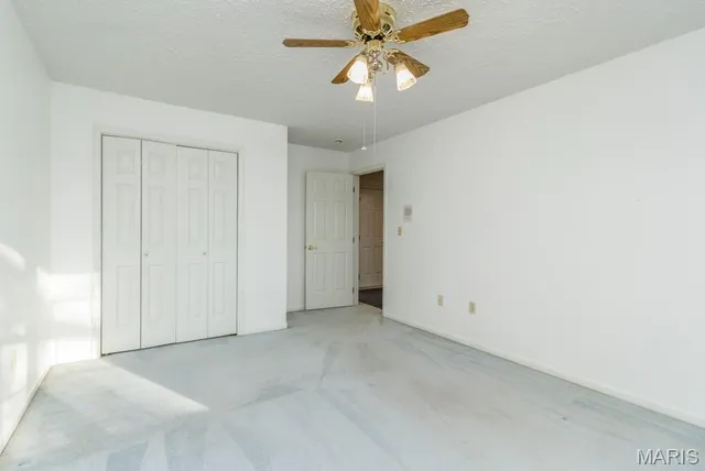 $325,000 | 17145 Lemming Lane, St. Robert, MO 65584