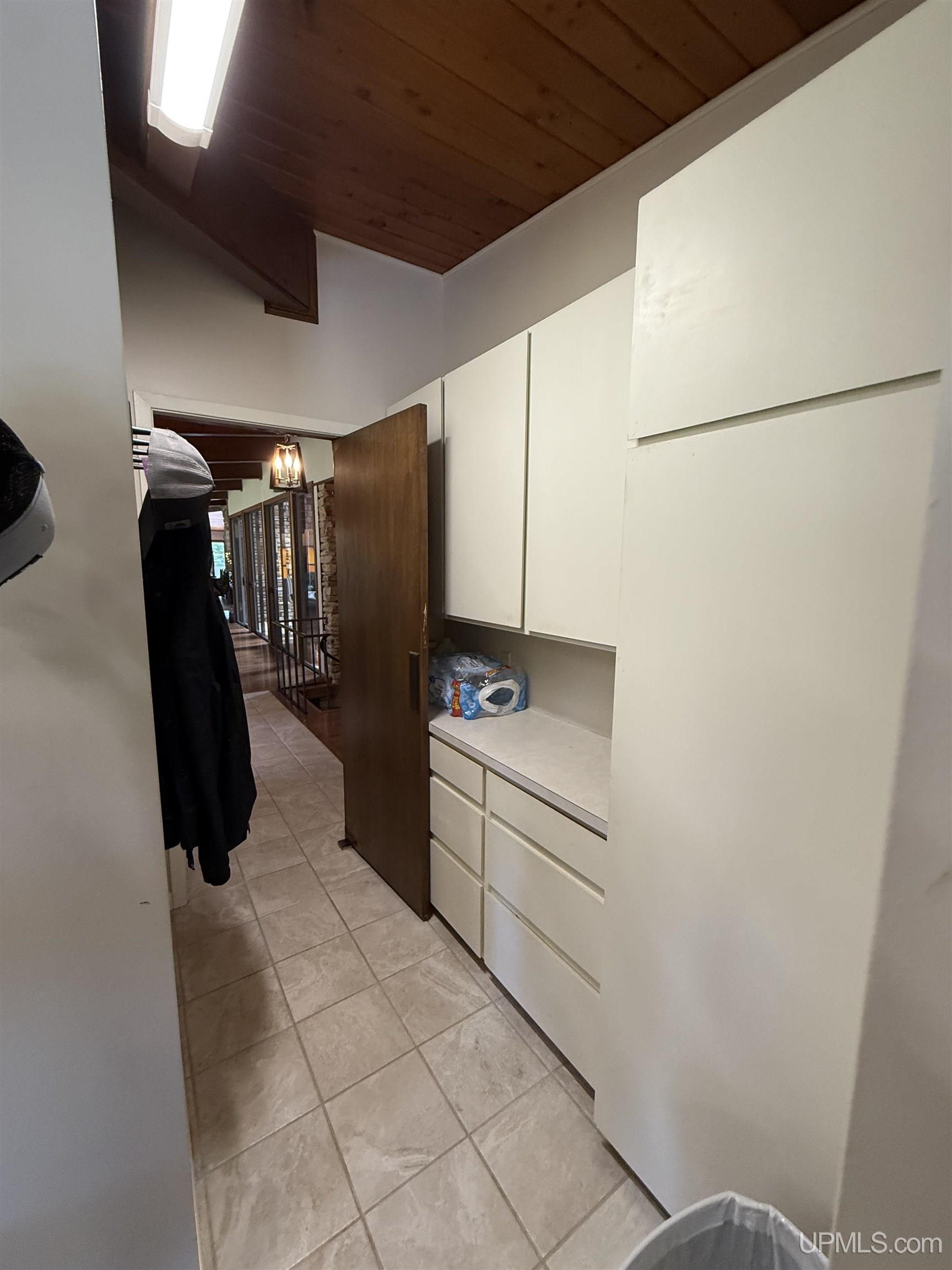 22125 Ridge Road Houghton, MI 49931 - Photo 41 of 80